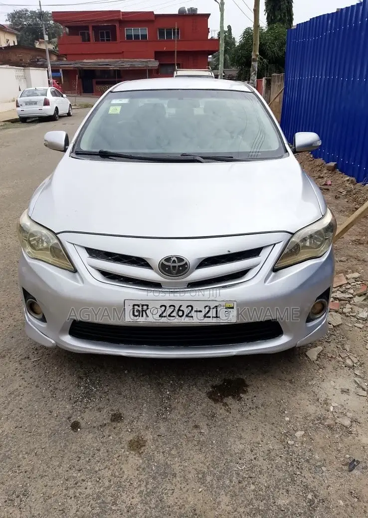 Toyota Corolla S 4dr Sedan (1.8L 4cyl 4A) 2012 Silver