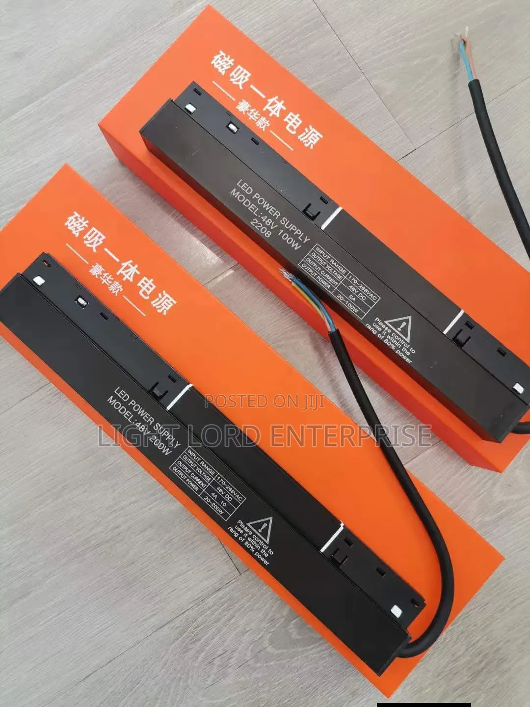 Suitable for Residential and Commercial Projects 200watts Magnetic