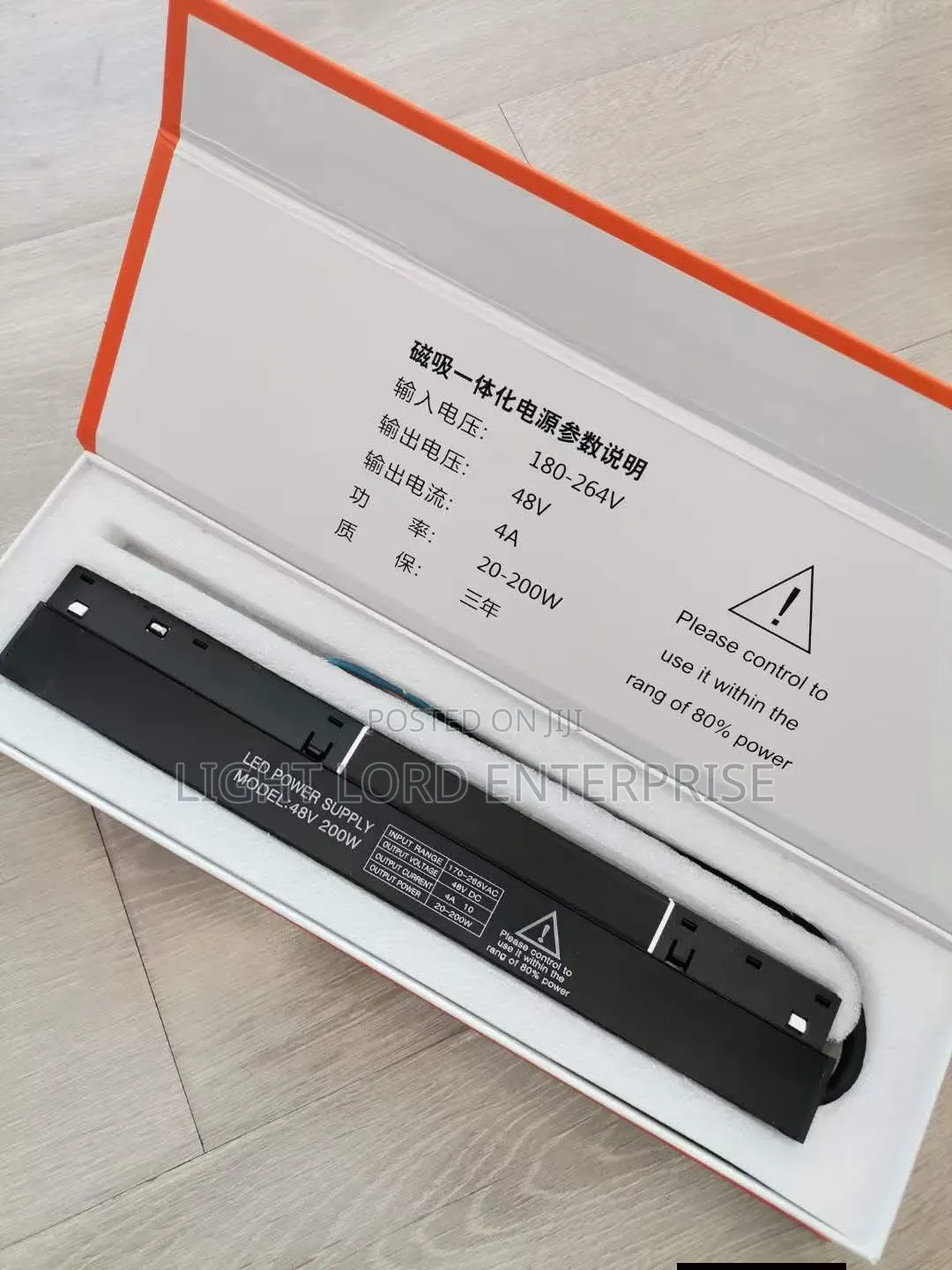 Suitable for Residential and Commercial Projects 200watts Magnetic
