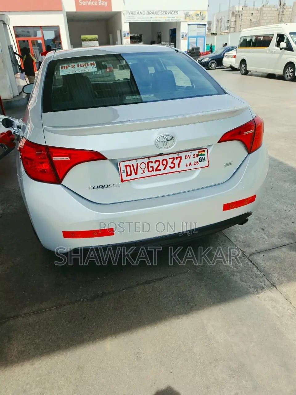 Toyota Corolla SE (1.8L 4cyl 2A) 2019 Silver