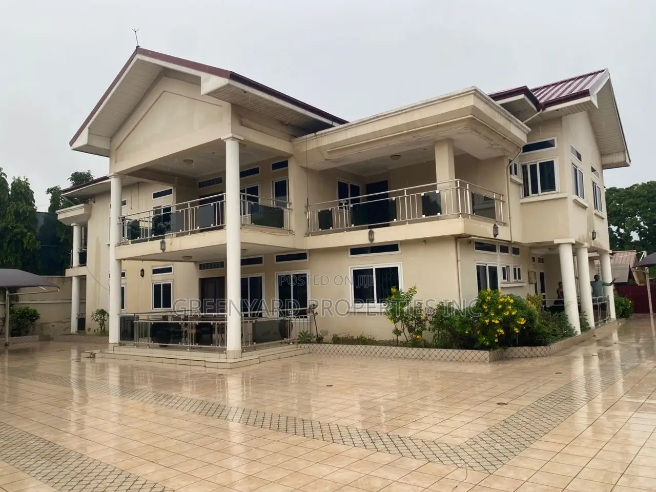 7bdrm House in East Legon for rent