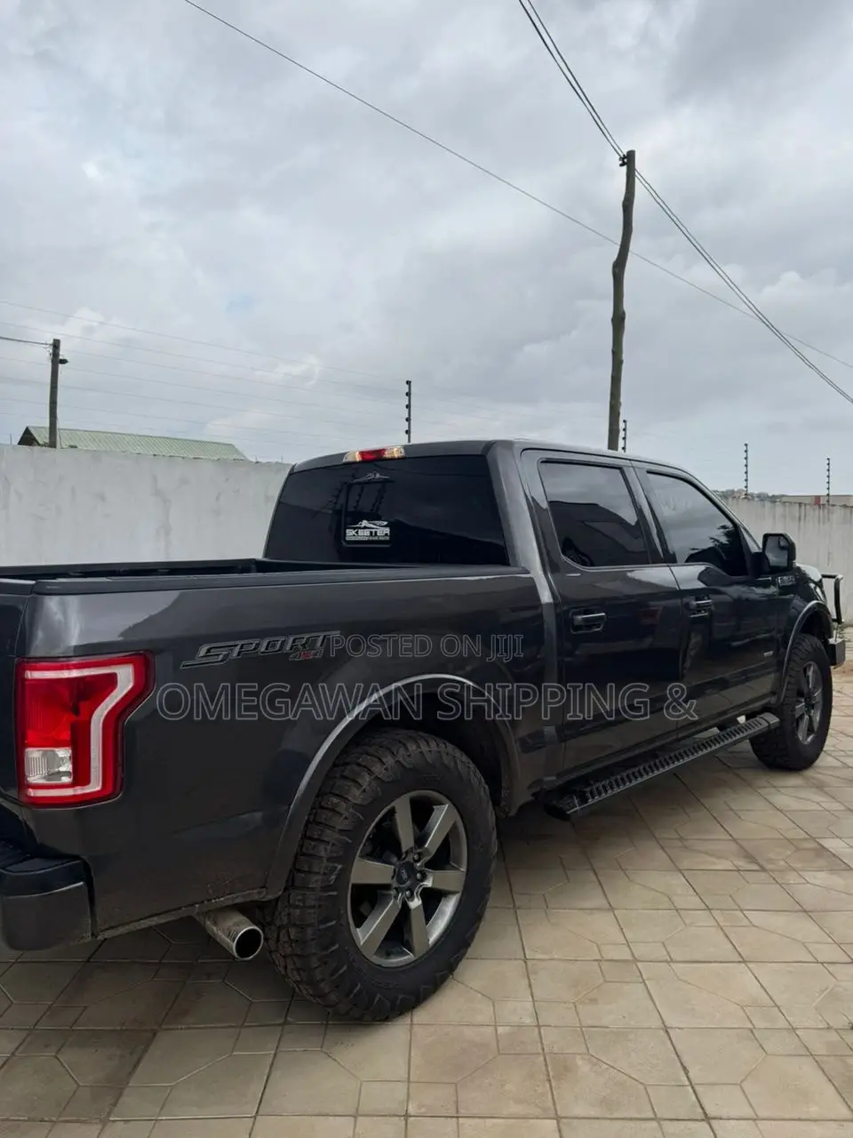 Ford F-150 XLT 4x4 SuperCab Styleside 8 ft. box 163 in. WB 2017 Gray
