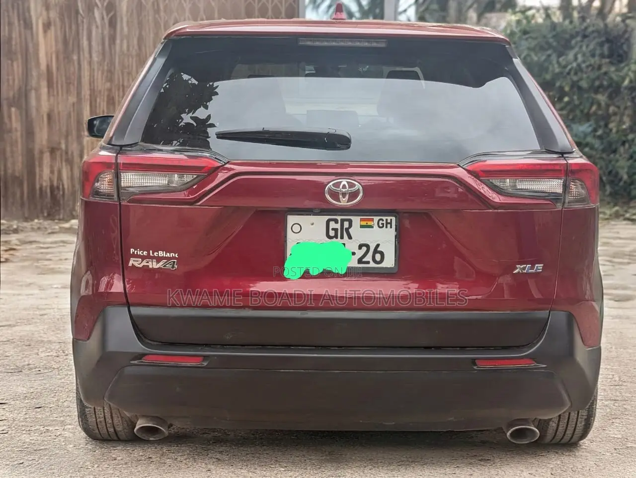 Toyota RAV4 2021 Red