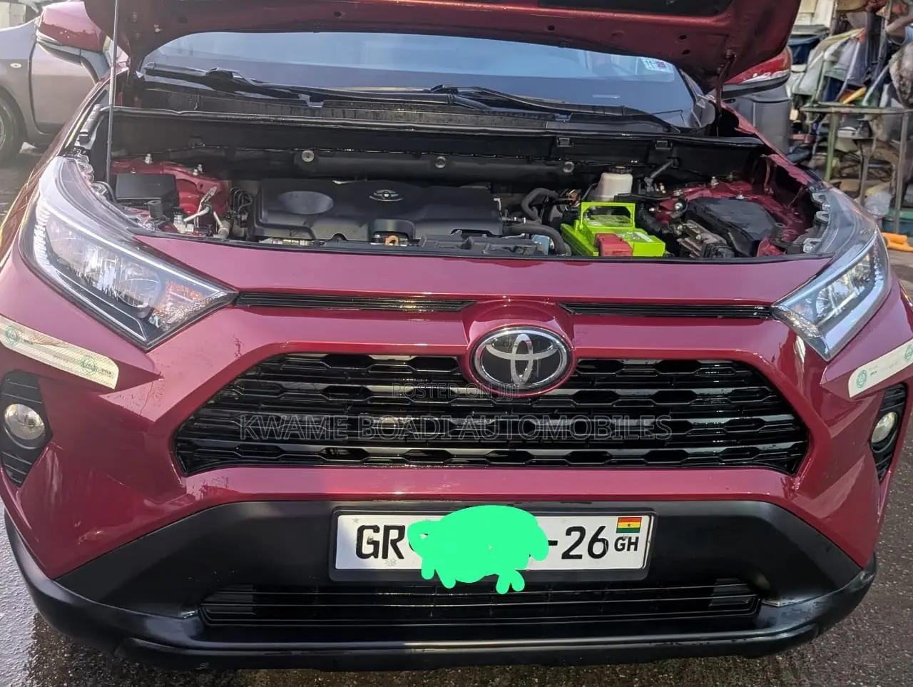 Toyota RAV4 2021 Red