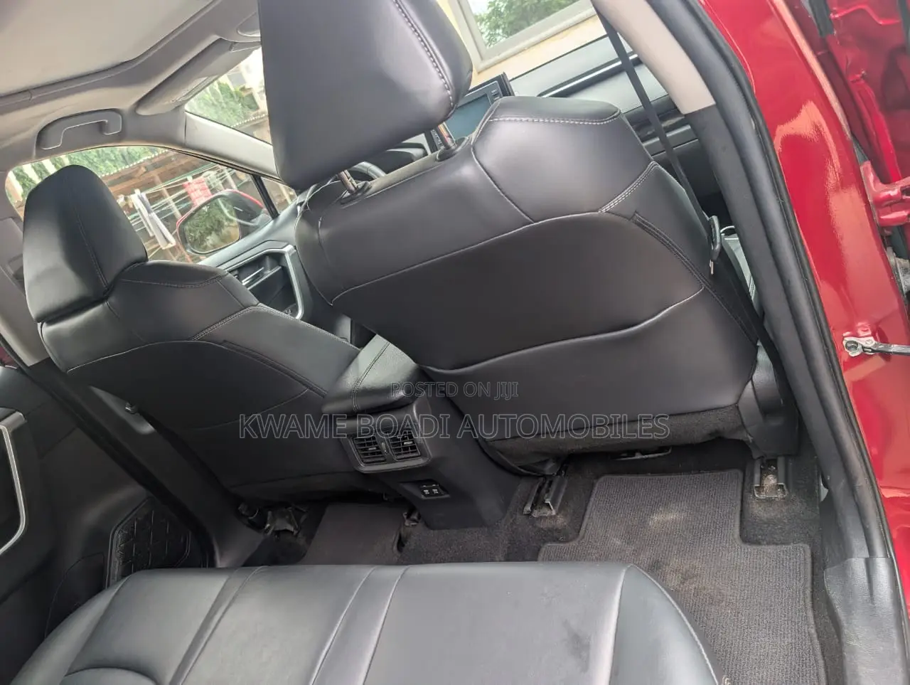 Toyota RAV4 2021 Red