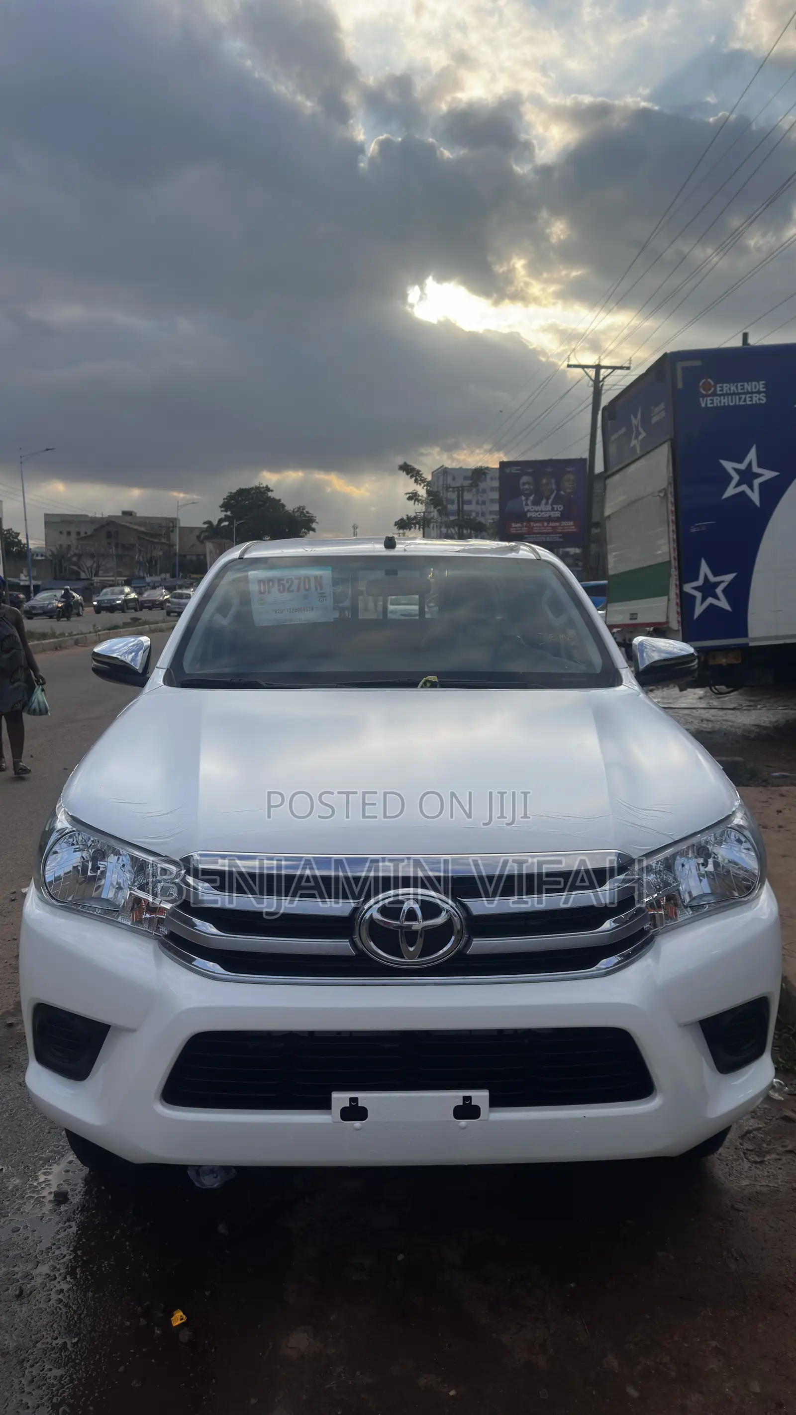New Toyota Hilux 2026 White