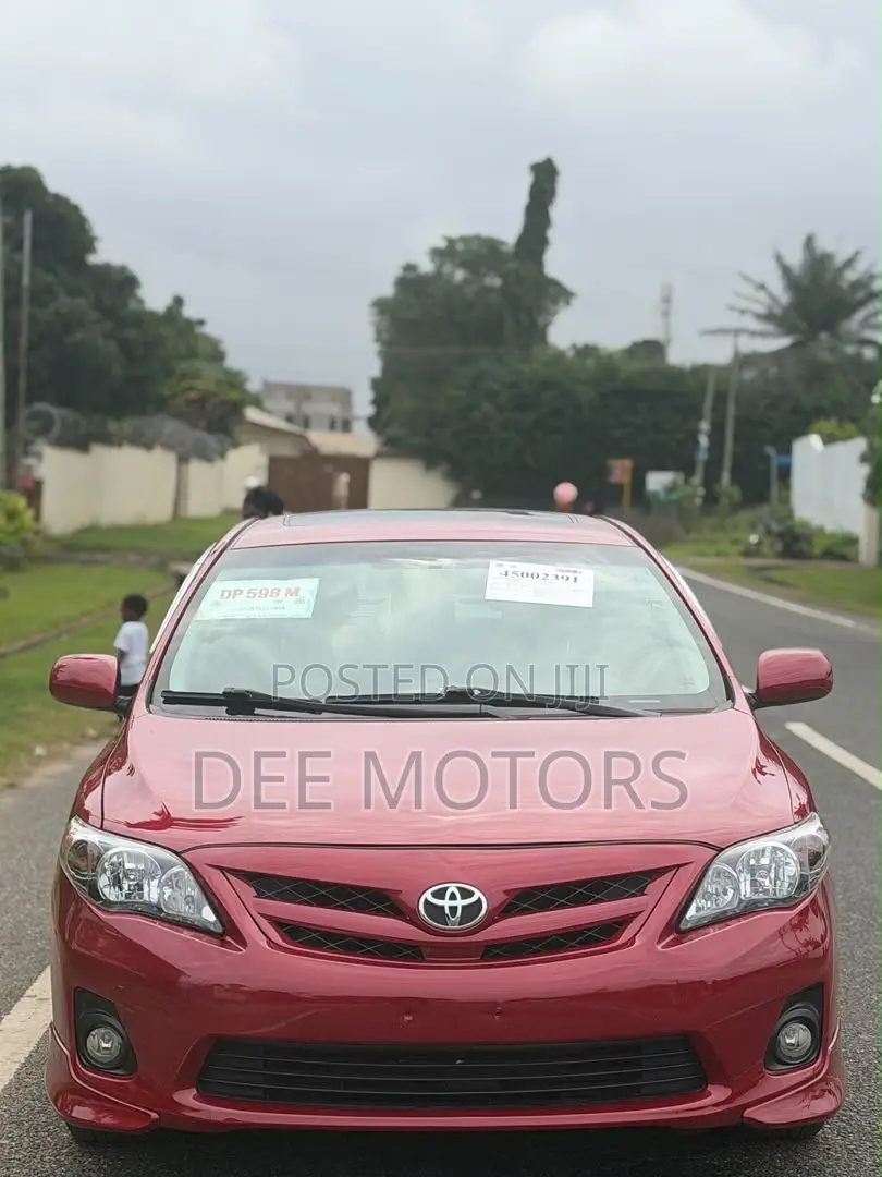 Toyota Corolla S 4dr Sedan (1.8L 4cyl 4A) 2013 Burgundy