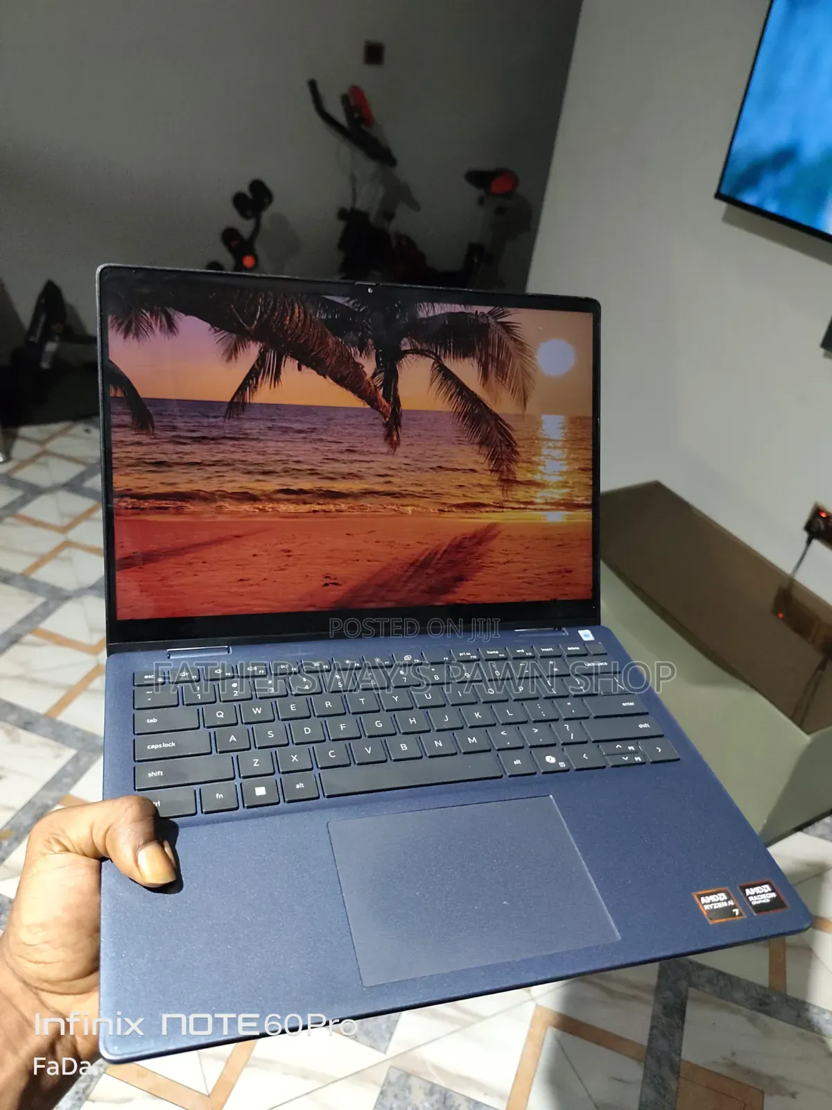 Laptop Dell Plus 14 16GB AMD Ryzen SSD 512GB