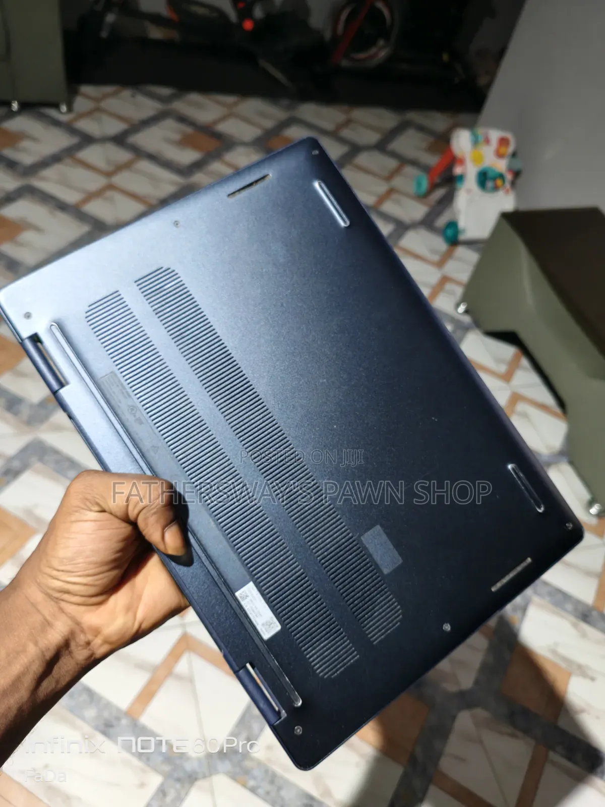 Laptop Dell Plus 14 16GB AMD Ryzen SSD 512GB