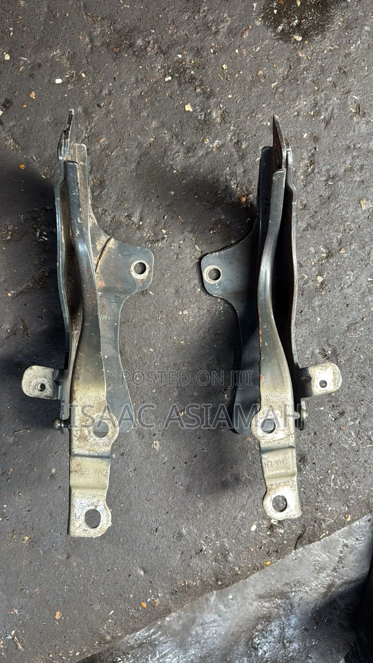 Santafe 2013,2014,2015,2016,2017,2018 Bonnet Hinges / Inches