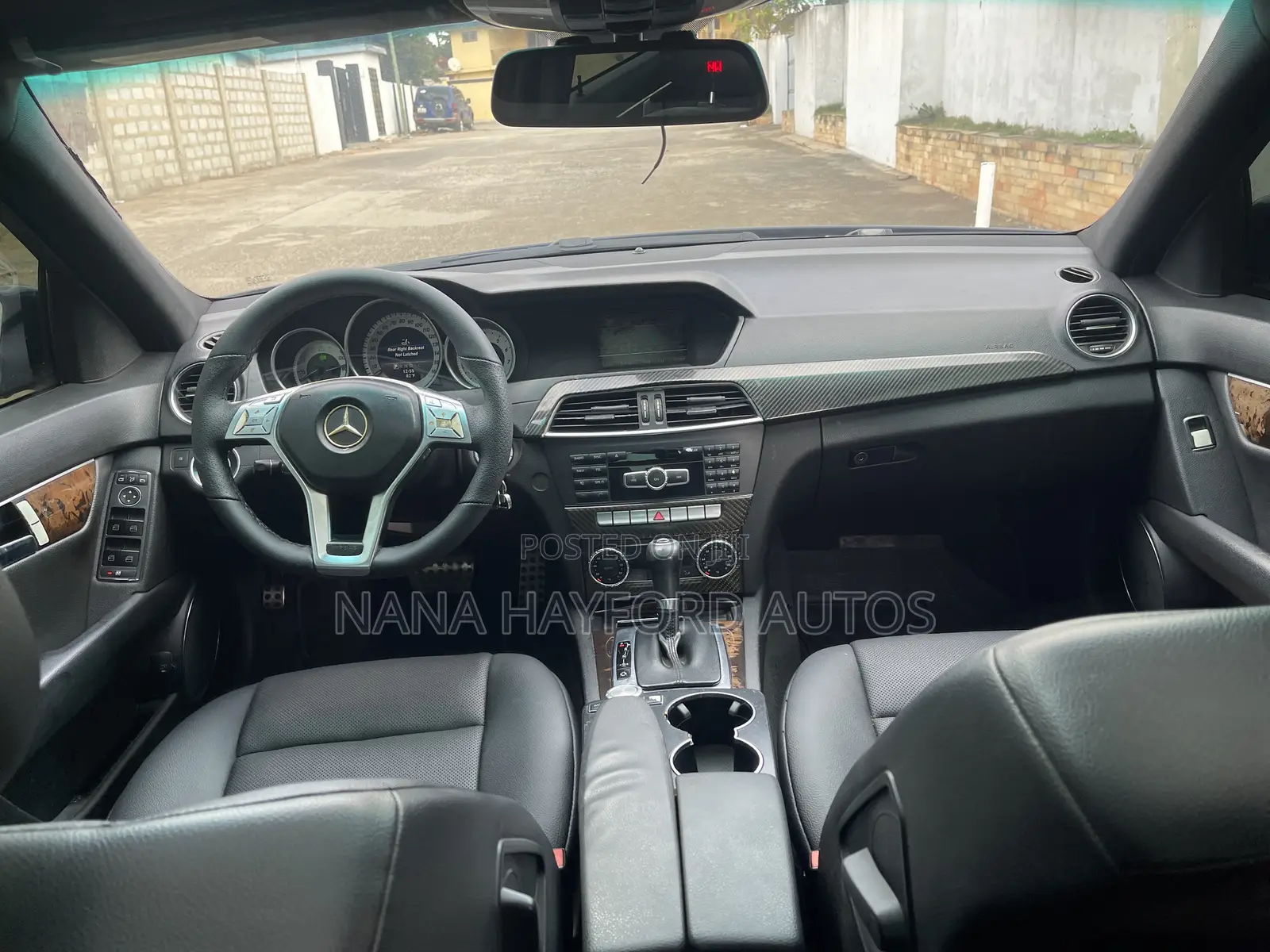 Mercedes-Benz C250 2014 Blue