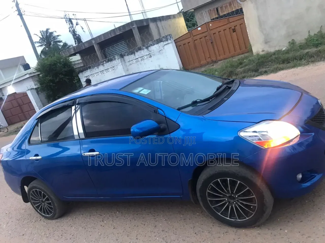 Toyota Yaris 2009 Blue