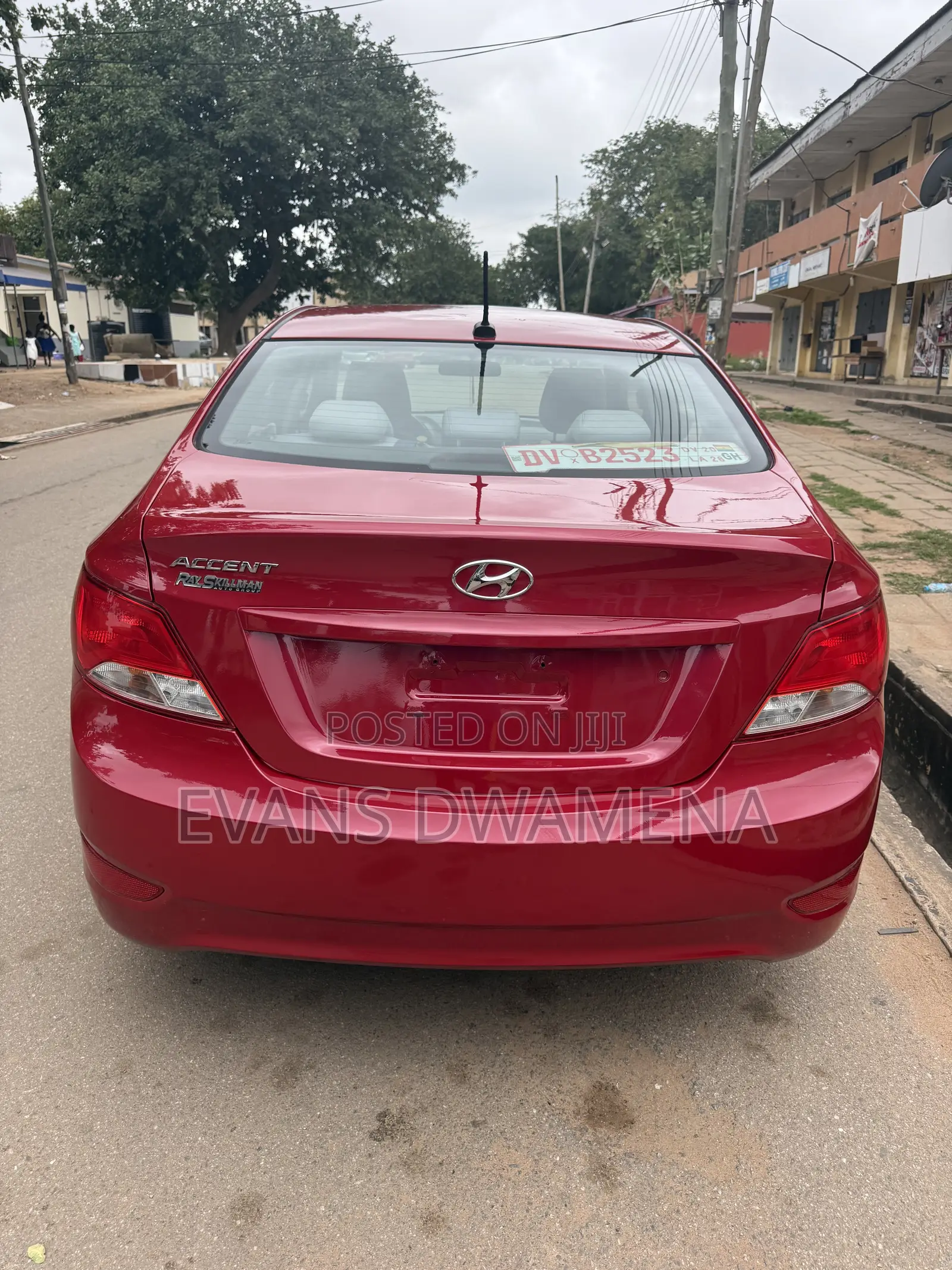 Hyundai Accent SE Sedan 2017 Red