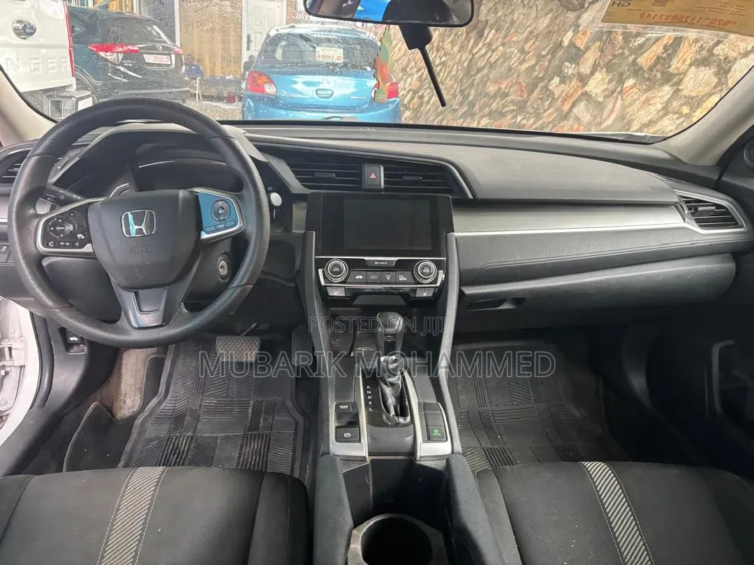 Honda Civic 2016 White