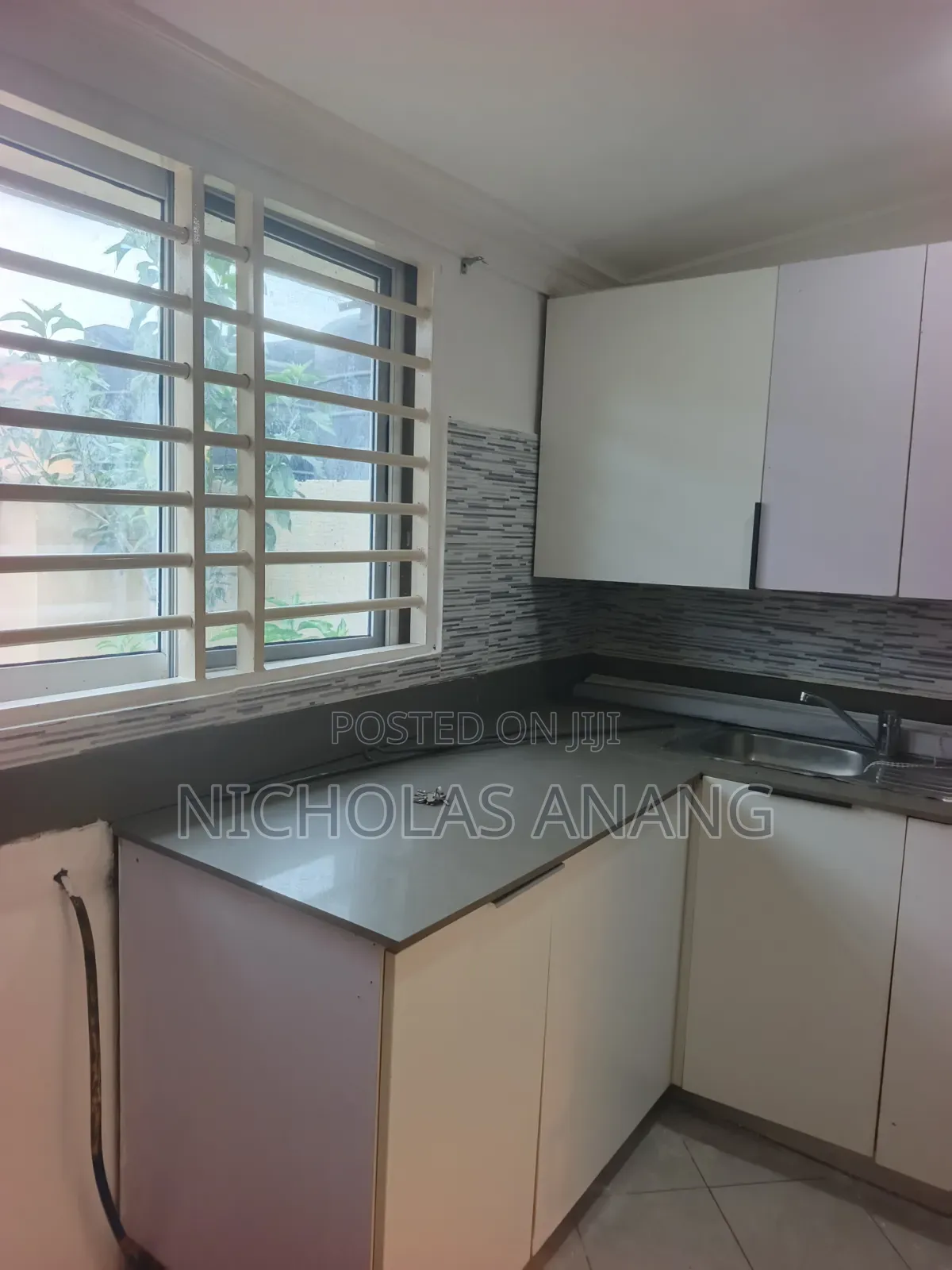 1bdrm Apartment in The Dorns Properties, New Town for rent