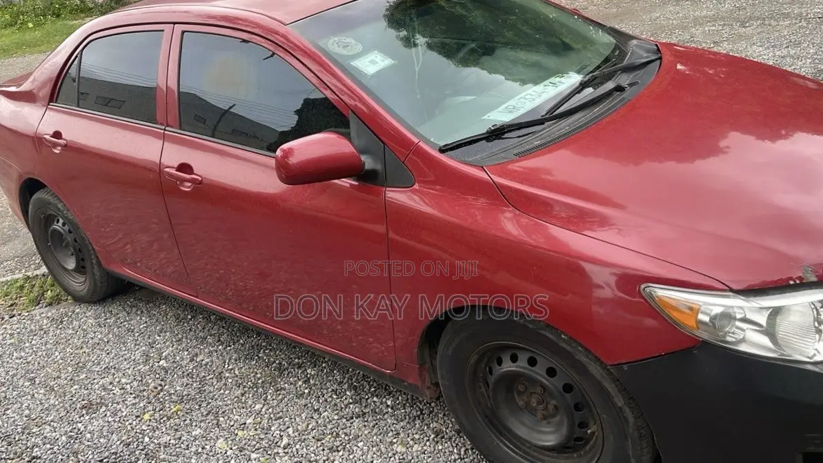 Toyota Corolla 2010 Red