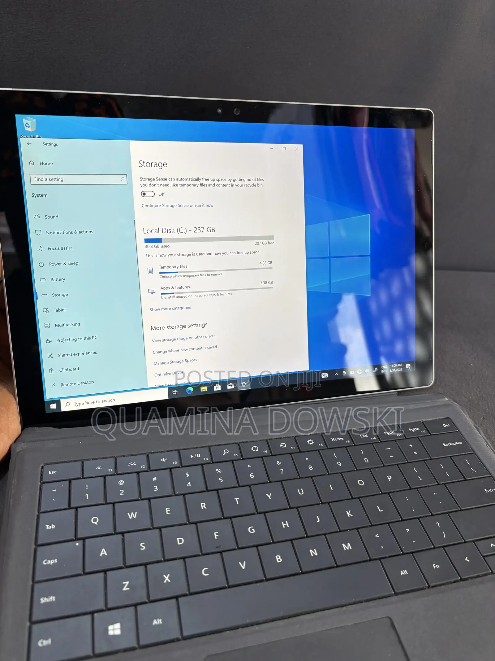Laptop 8GB Intel Core i5 HDD 250GB
