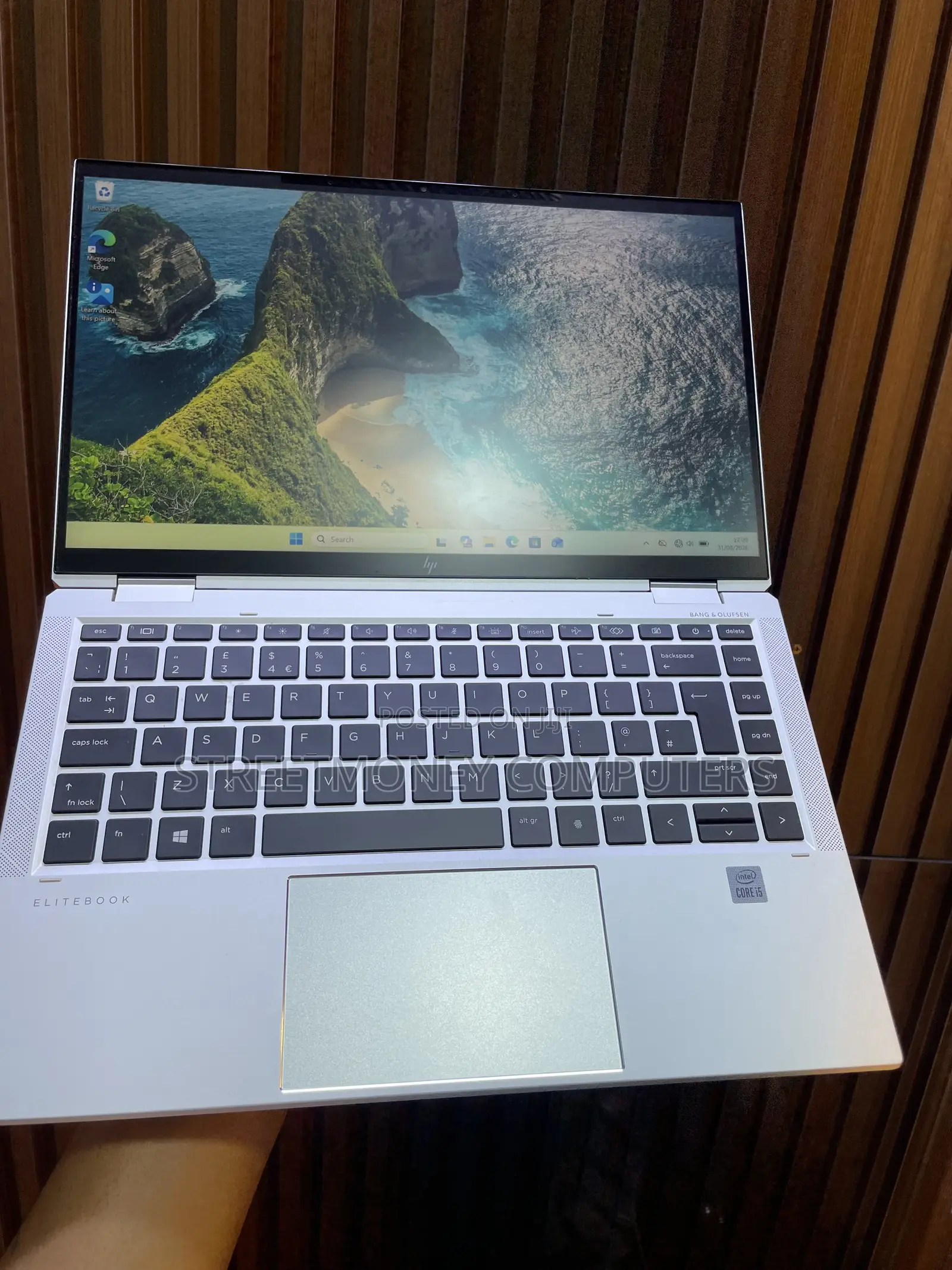 Laptop HP EliteBook x360 1040 G7 16GB Intel Core i5 SSD 256GB