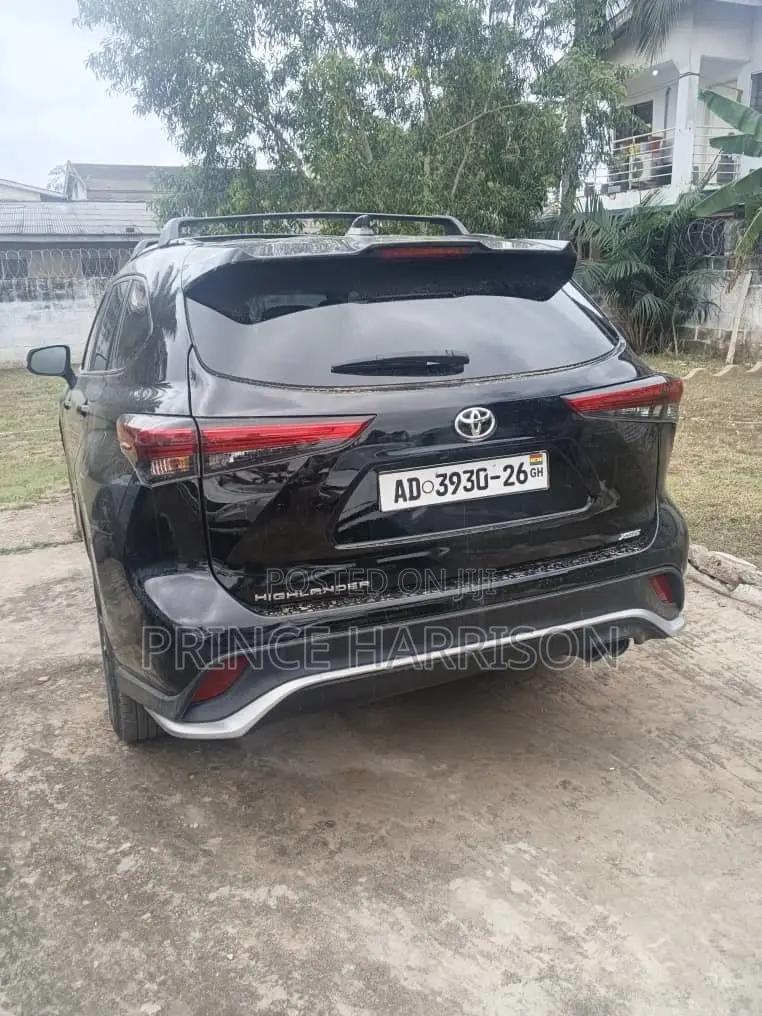 Toyota Highlander XSE 2022 Black