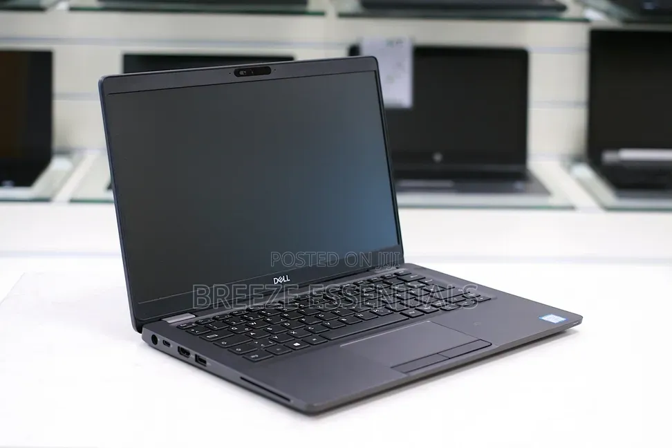 Laptop Dell Latitude 5300 2-in-1 8GB Intel Core i5 SSD 256GB