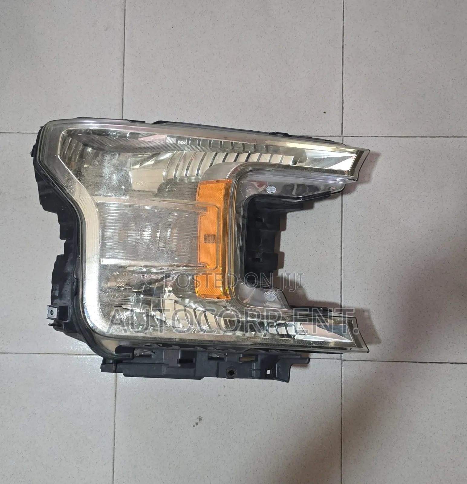 2018 - 2020 F 150 Halogen Headlight LHS
