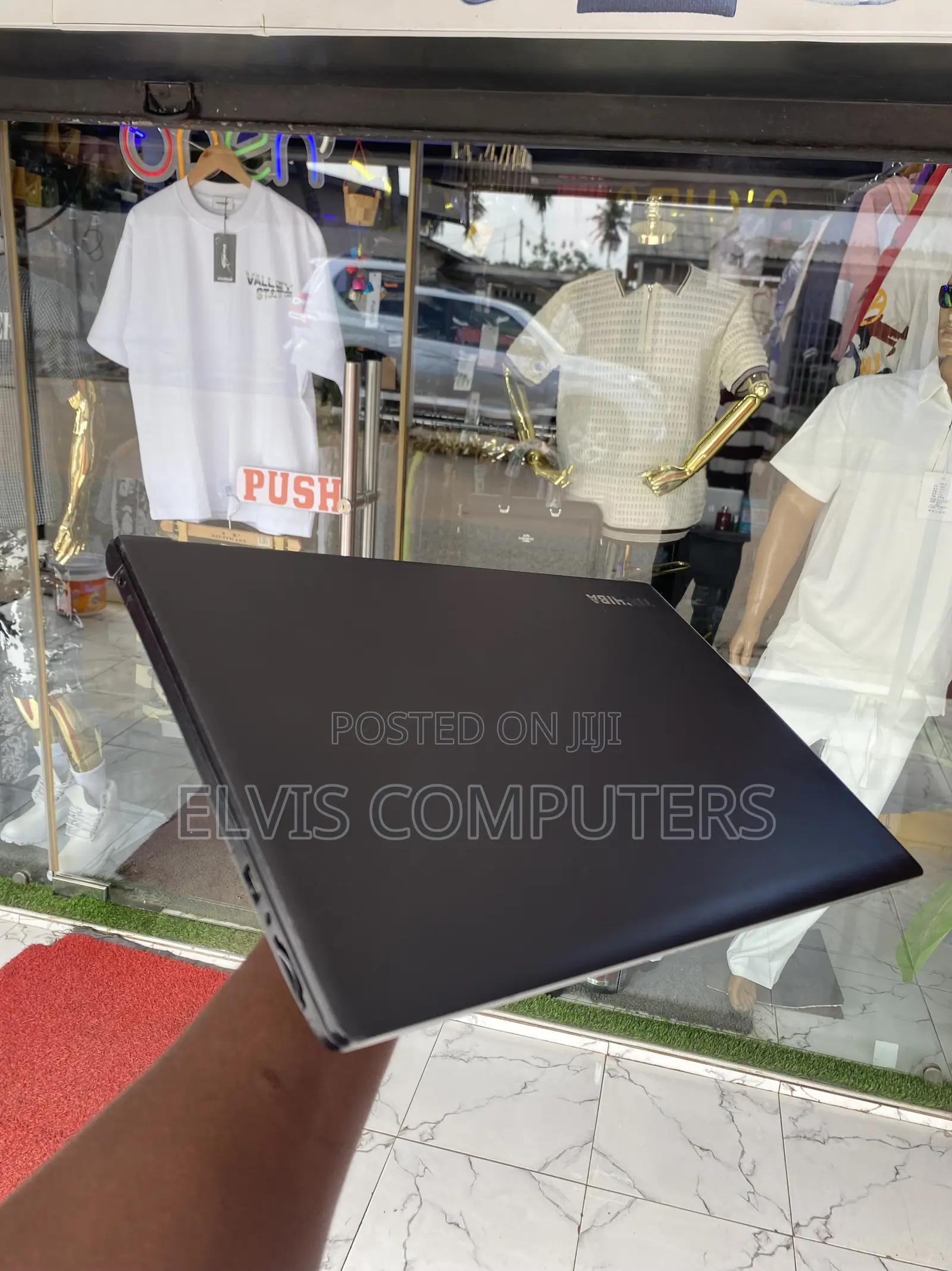 Laptop Toshiba Satellite Pro B40 4GB Intel Pentium SSD 128GB