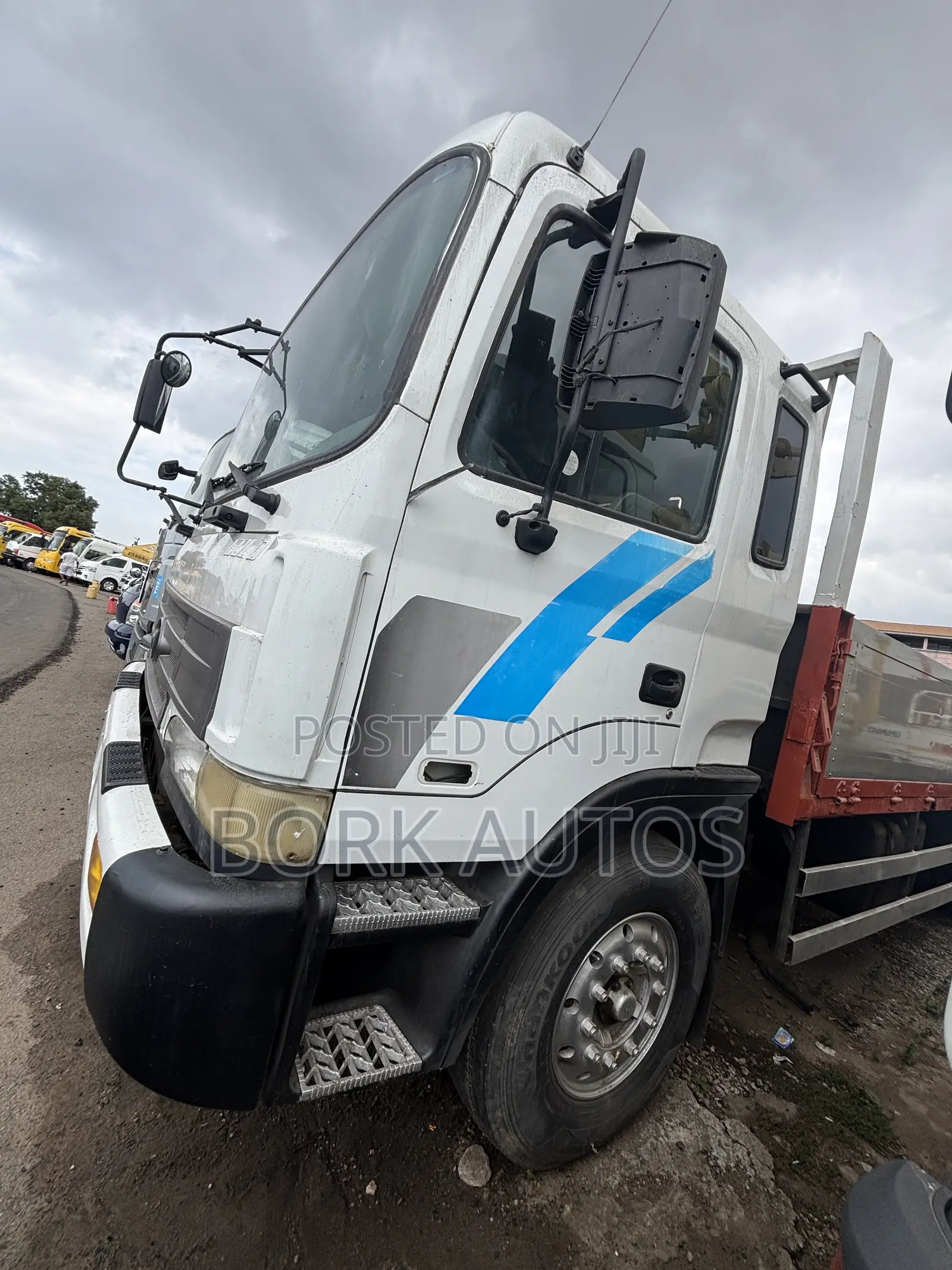 Hyundai Gold 16ton