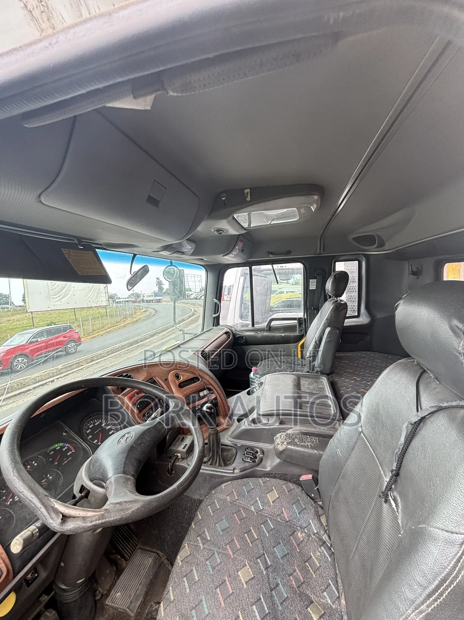 Hyundai Gold 16ton