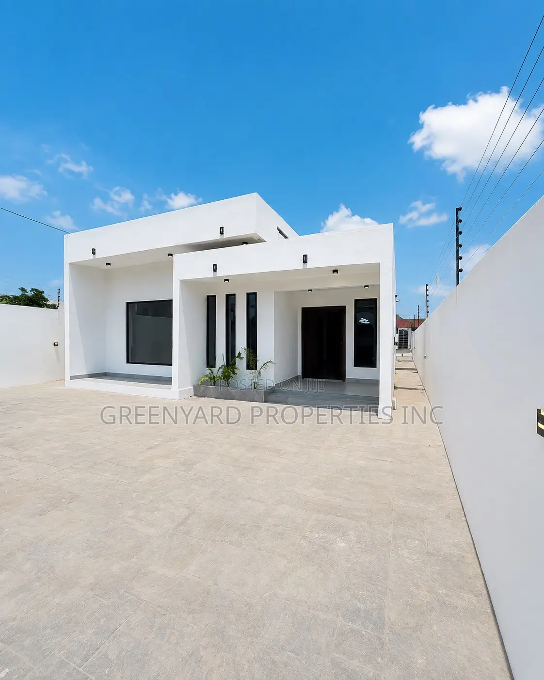 3bdrm House in Com 8, Lake Side Estate for sale