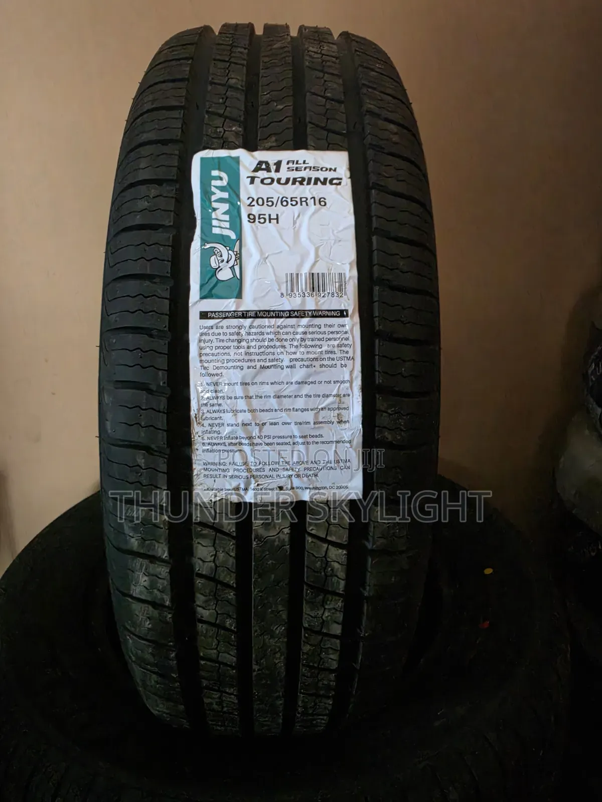 205/65r16 Jinyu A1 Touring All-Season 95H Tyre