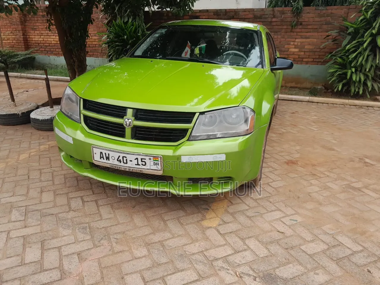 Dodge Avenger 2010 Green