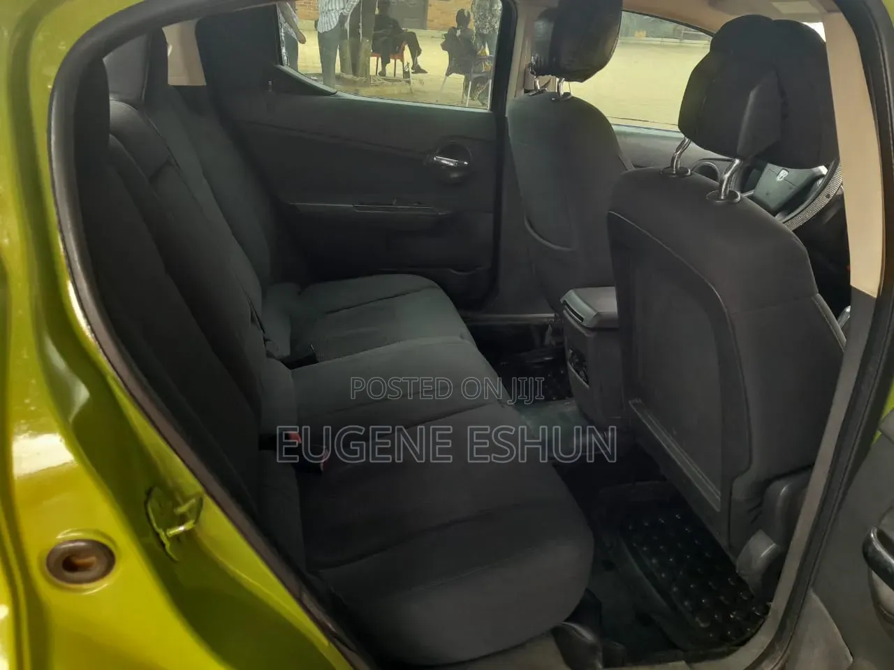 Dodge Avenger 2010 Green