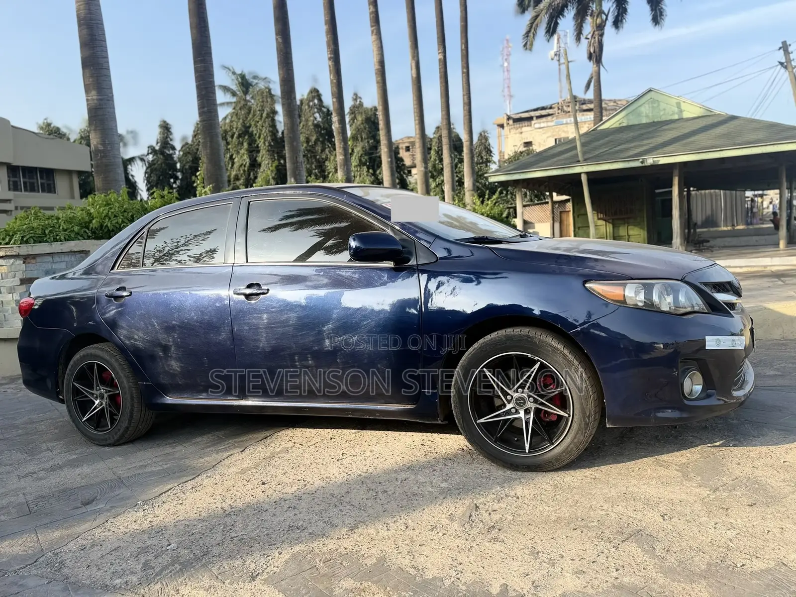 Toyota Corolla L 4-Speed Automatic 2013 Blue