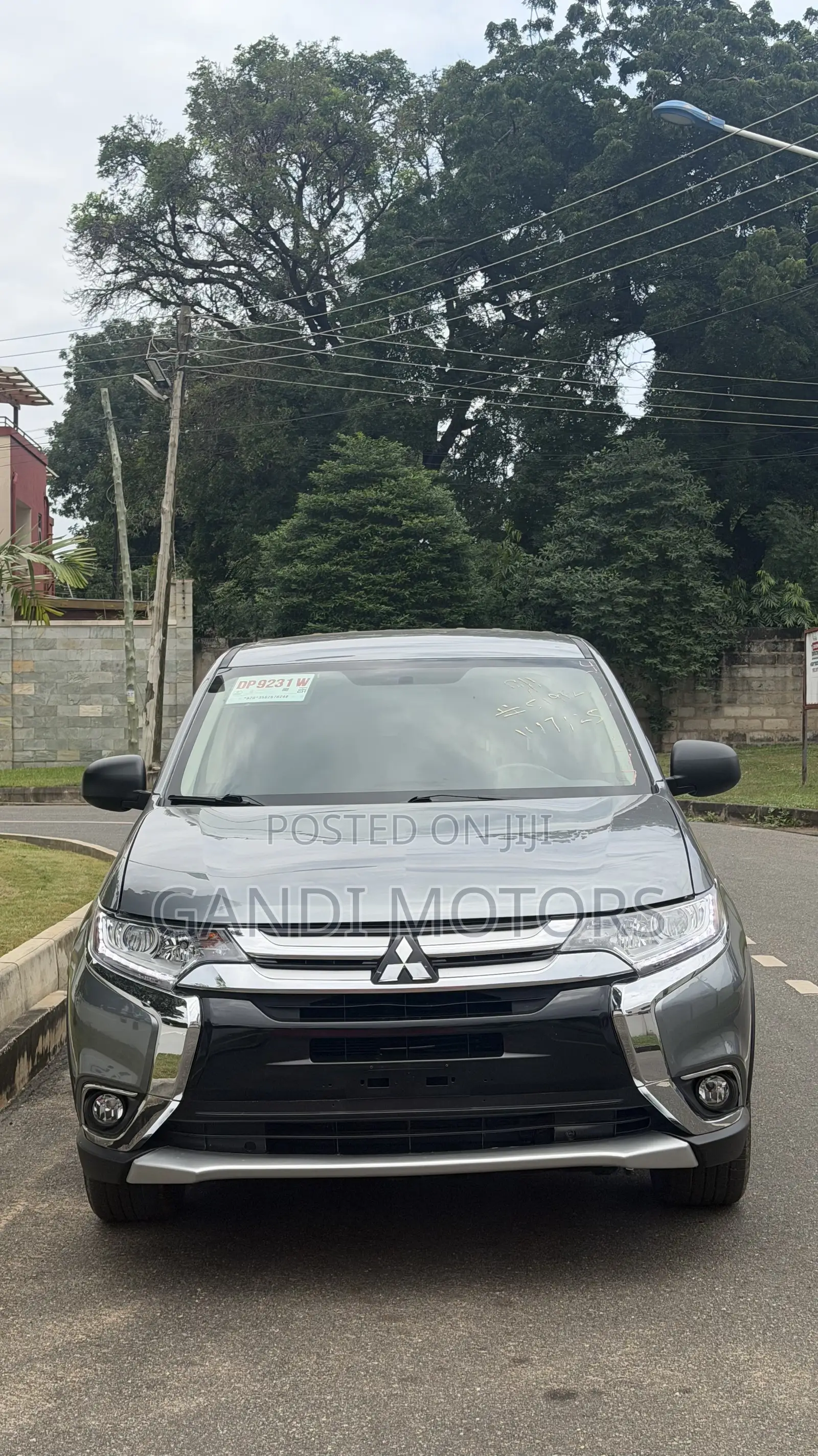 Mitsubishi Outlander ES FWD 2017 Gray