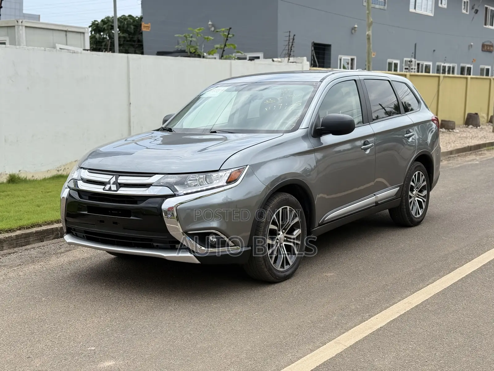 Mitsubishi Outlander ES AWC 2017 Silver