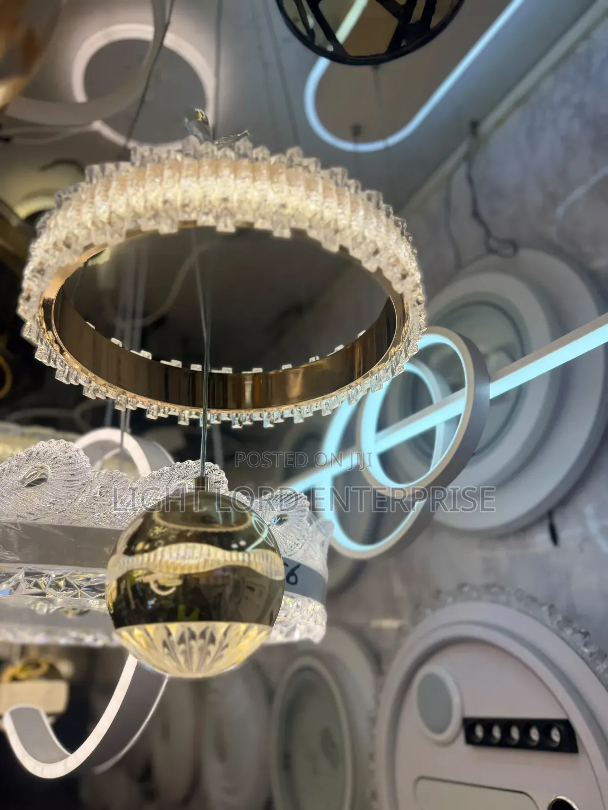 TFGG-790)))3color Hanging Led Light