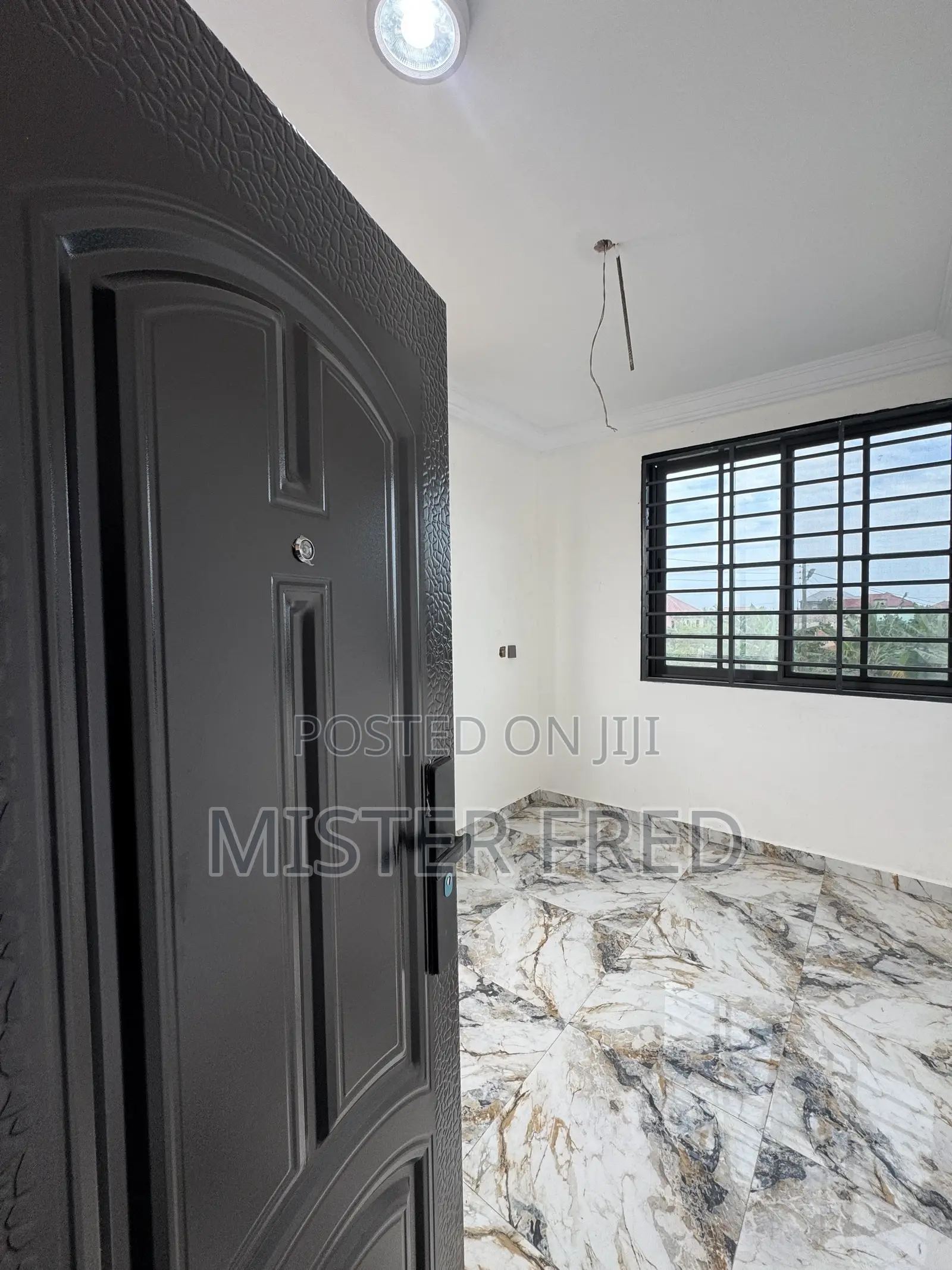 2bdrm Apartment in New Bortianor, Weija for rent