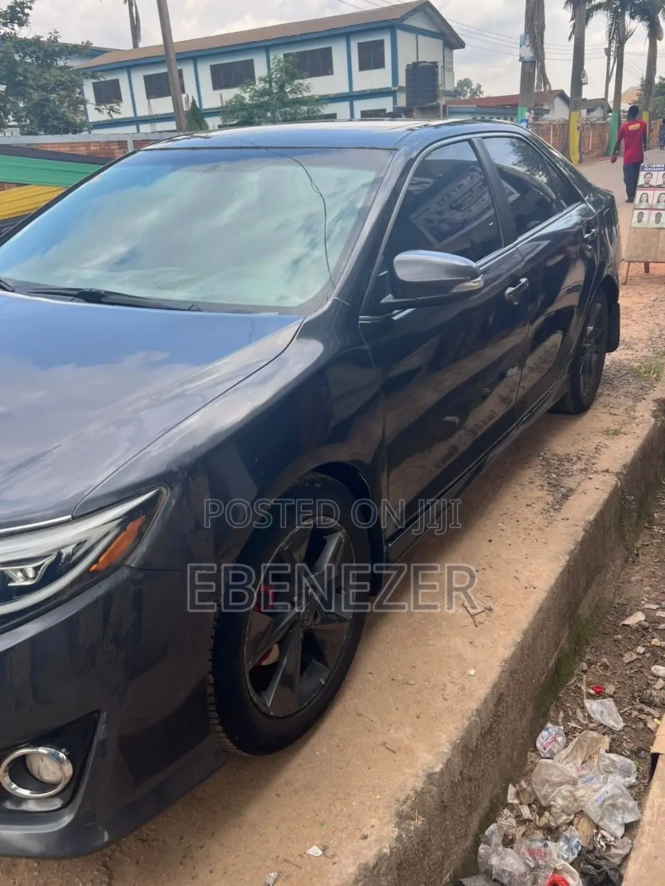 Toyota Camry SE 4dr Sedan (2.5L 4cyl 6A) 2014 Gray