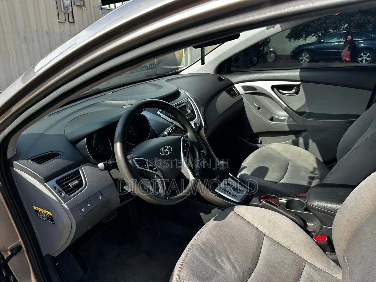 Hyundai Elantra 2013 Gray