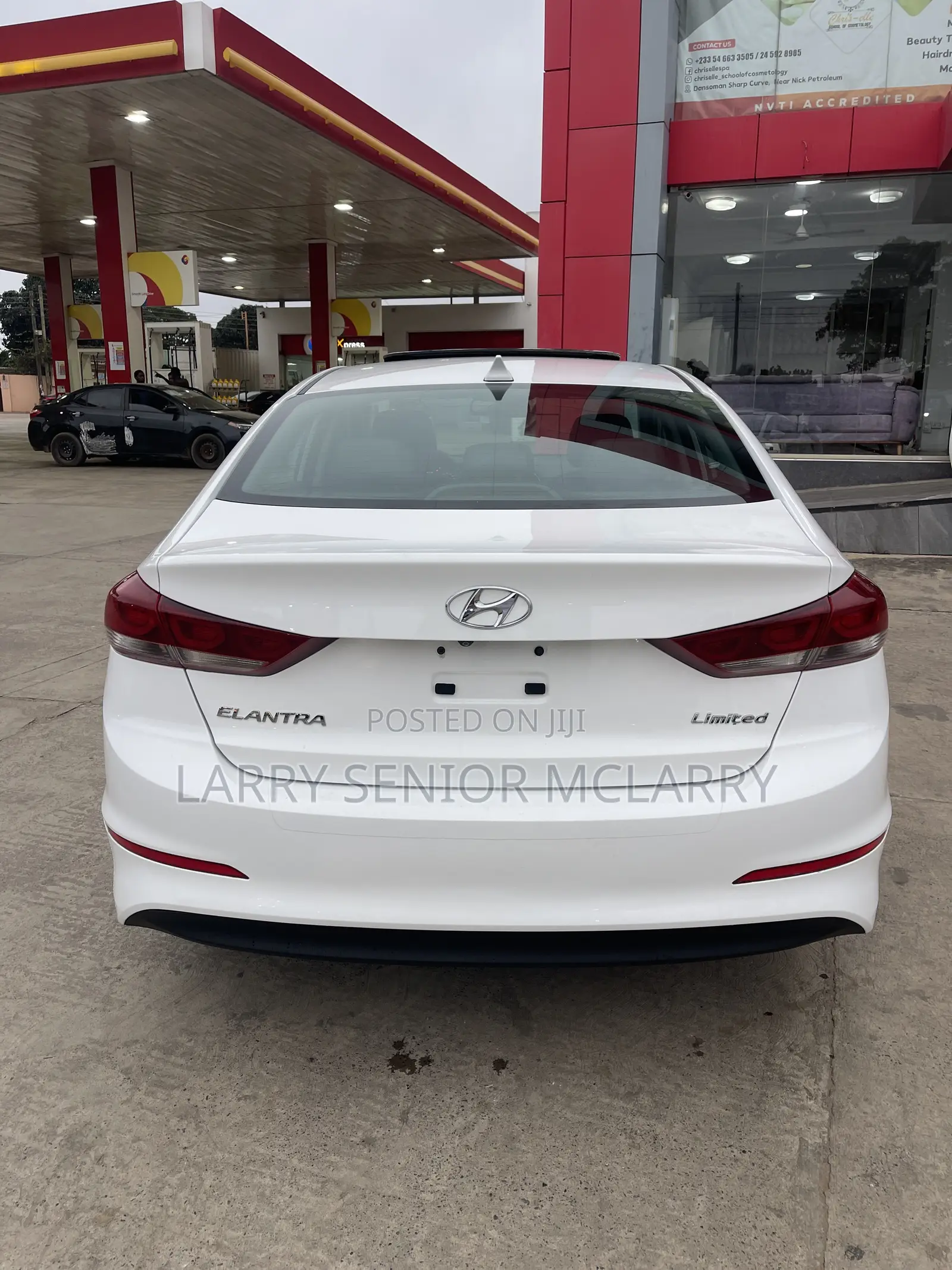 Hyundai Elantra Value Edition Sedan FWD (2.0L 4cyl 6A) 2017 White