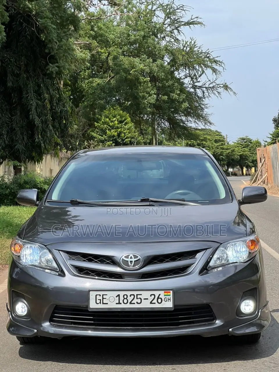 Toyota Corolla S 5-Speed 2013 Gray