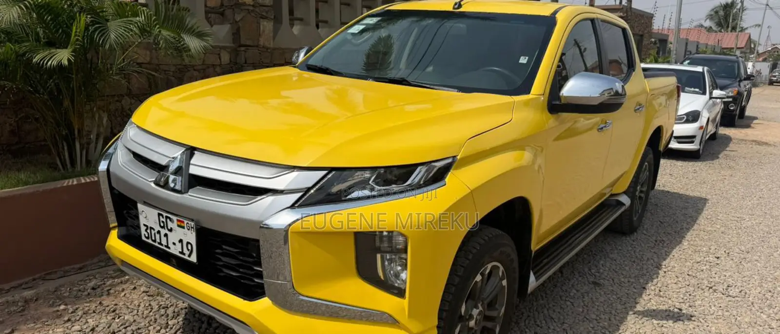 Mitsubishi L200 2019 Yellow
