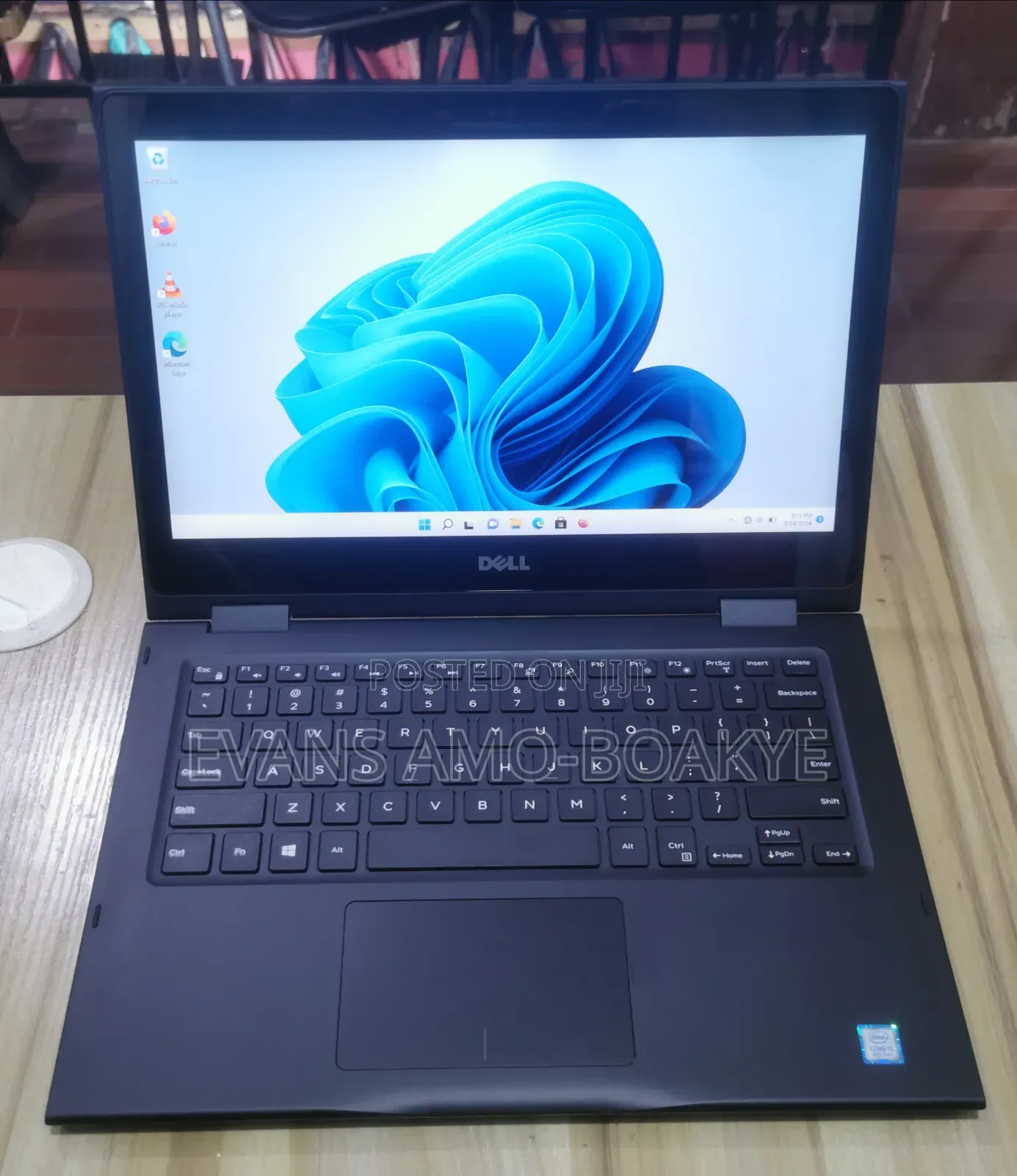 Laptop Dell Latitude 3390 2-in-1 8GB Intel Core i5 HDD 500GB