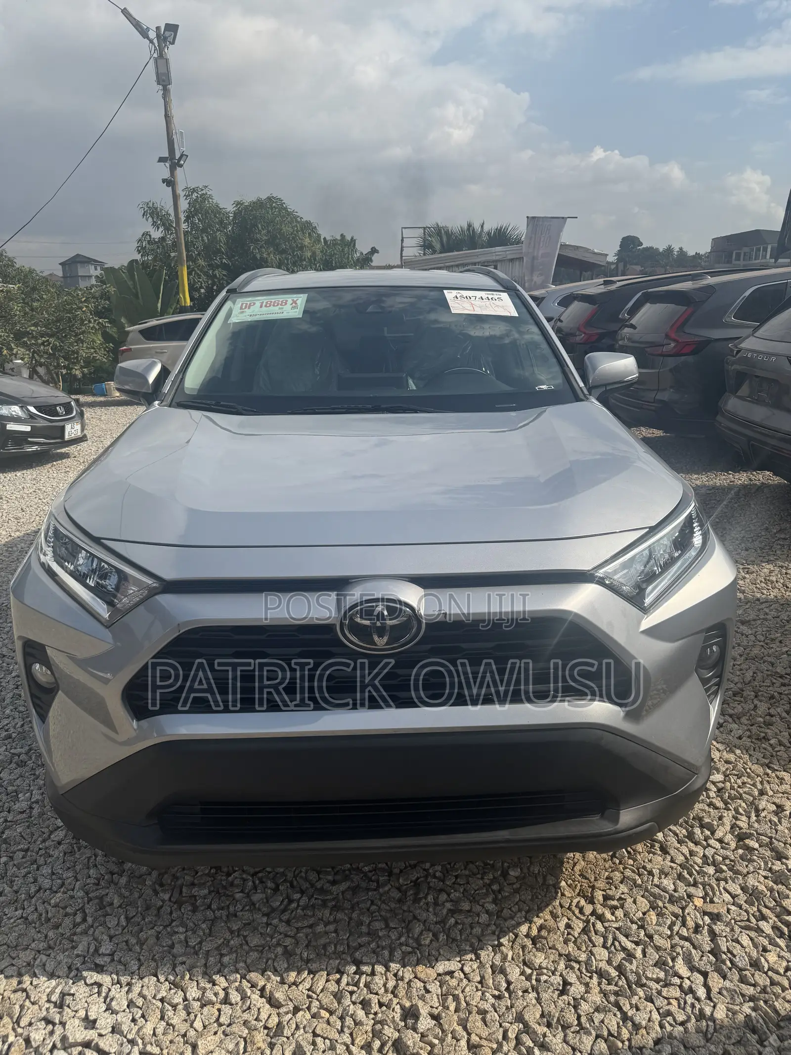 Toyota RAV4 2021 Silver