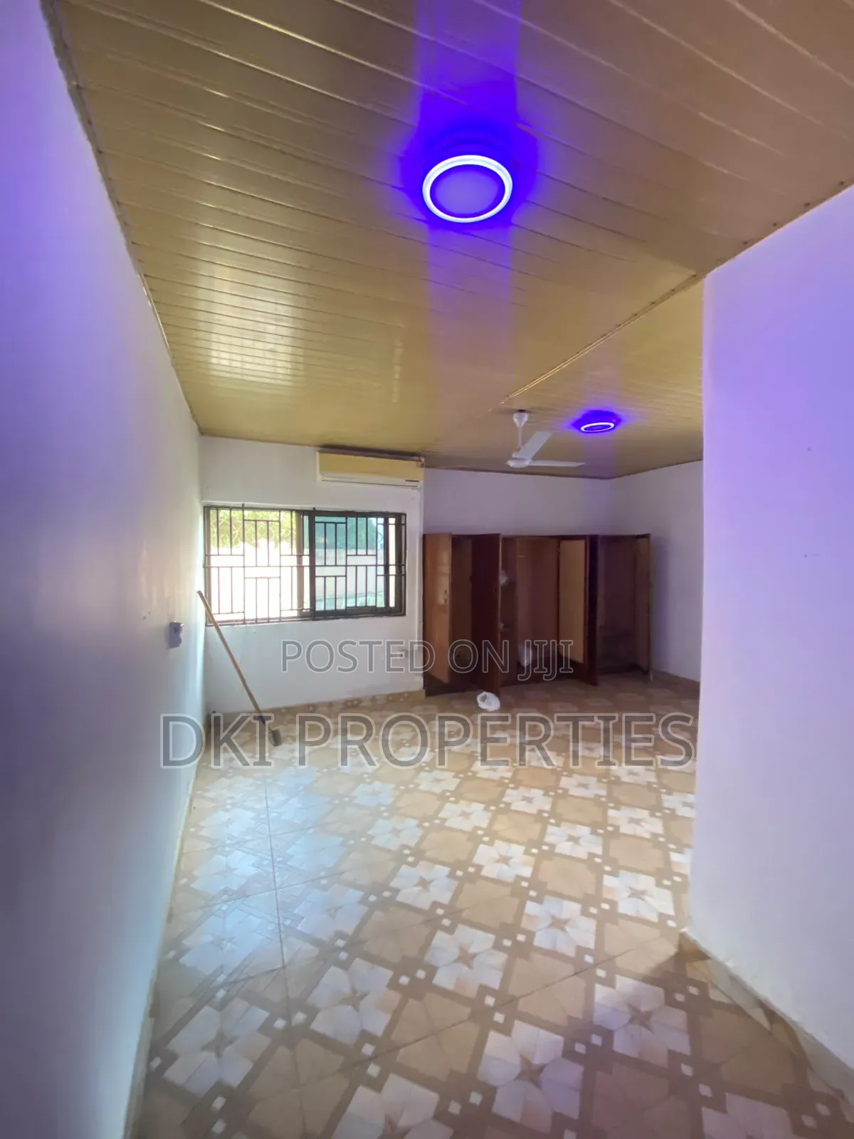 3bdrm House in Dki Properties, Ghana Link Area for rent