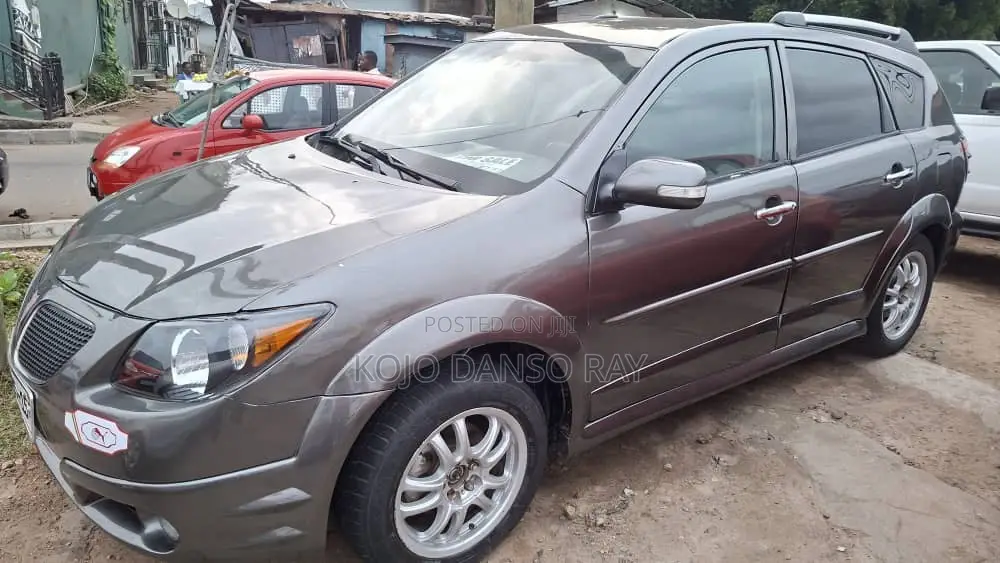 Pontiac Vibe 2006 Gray
