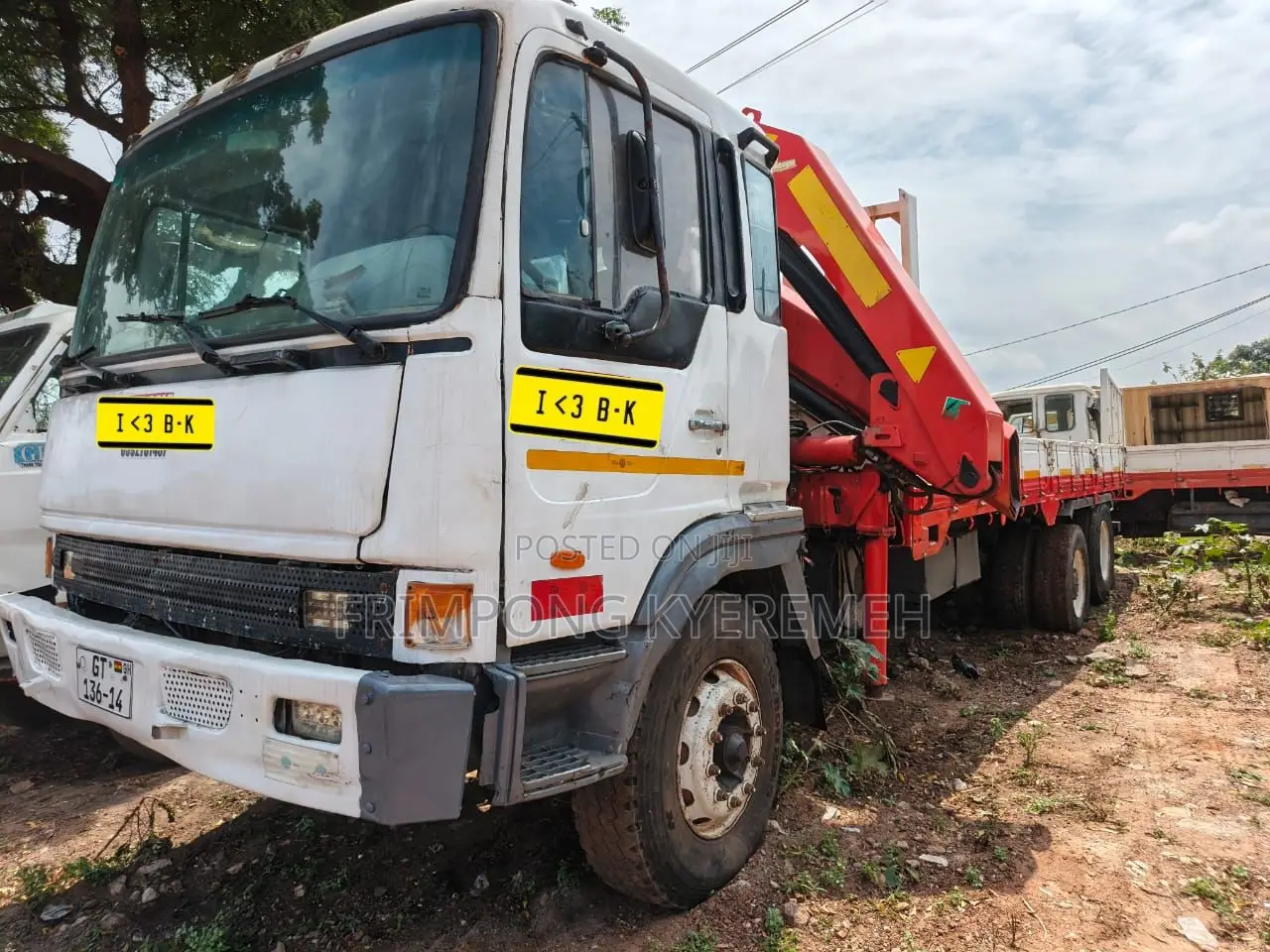 Hyundai Knuckle-Boom Crane