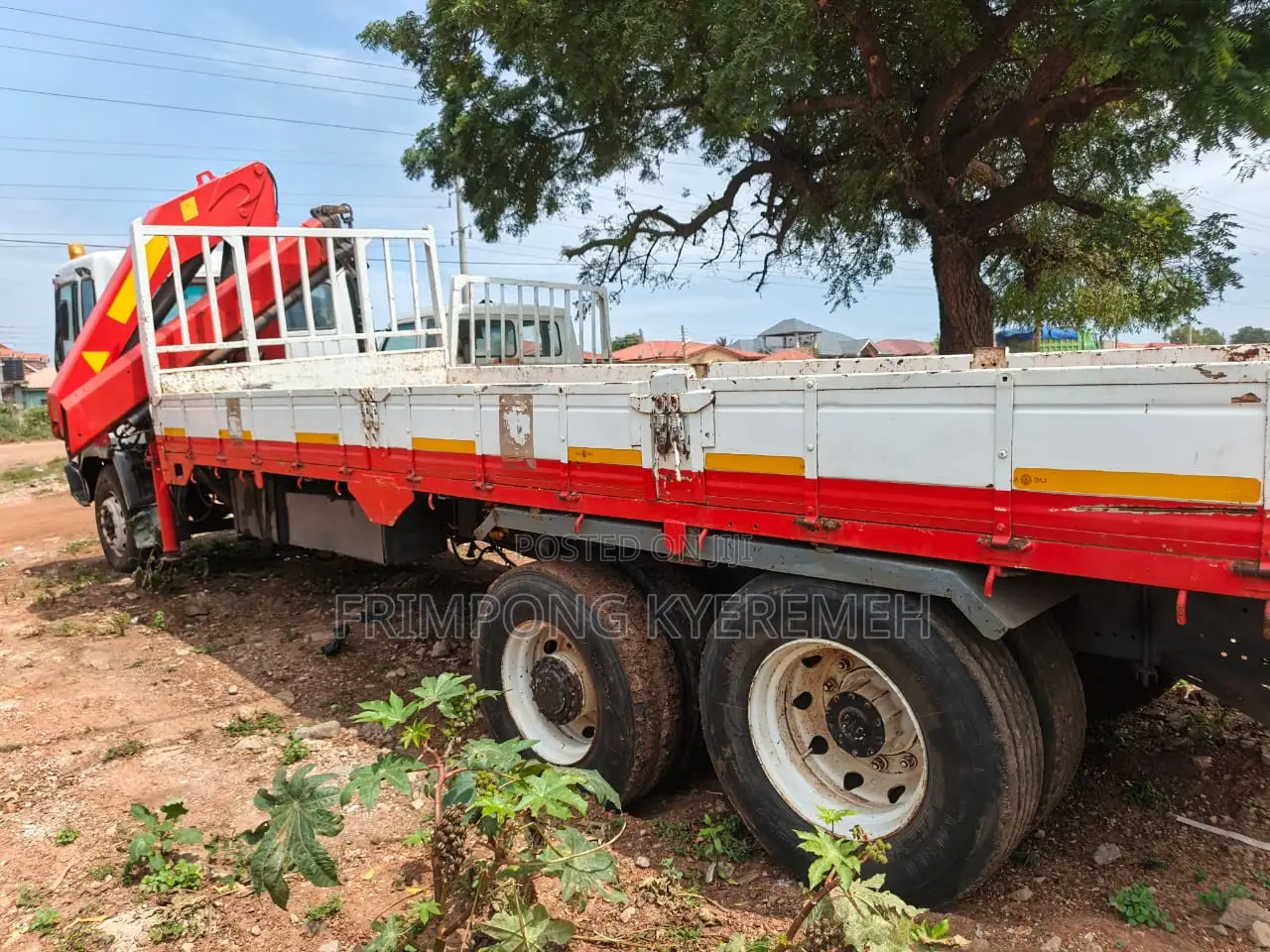 Hyundai Knuckle-Boom Crane