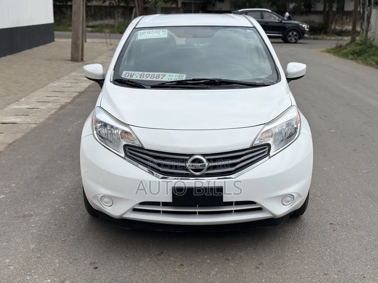Nissan Versa 1.6 SV 2016 White