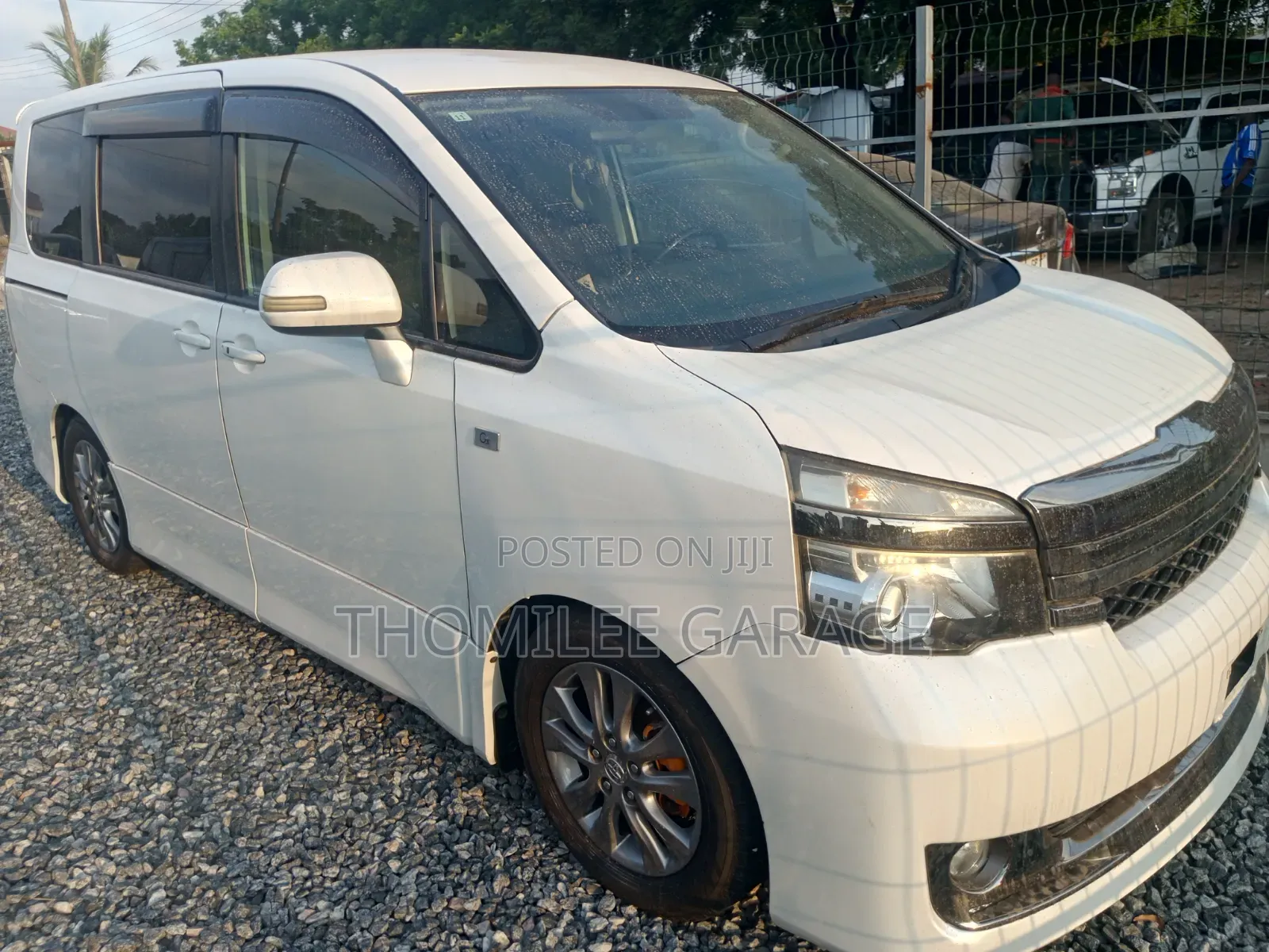 Toyota Voxy 2010 Black